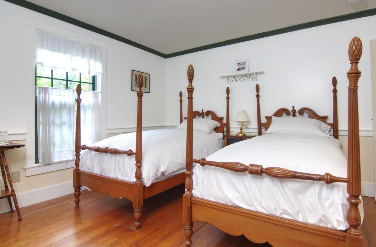 The Featherbed Inn Waitsfield Extérieur photo