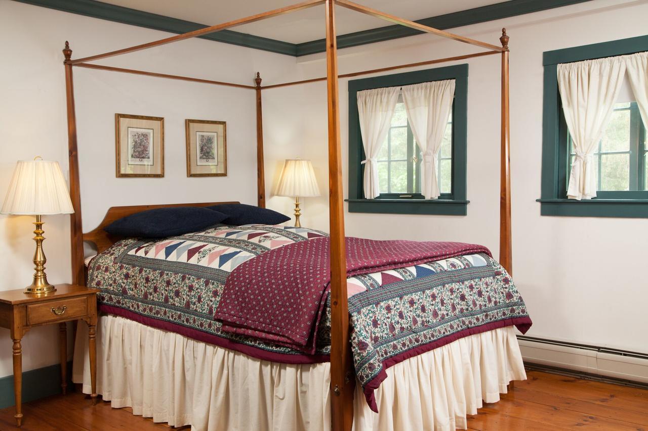 The Featherbed Inn Waitsfield Extérieur photo